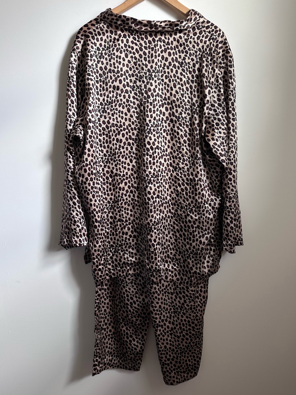 Leopard Satin Pajama Set - Brown Animal Print - Picture 5 of 13